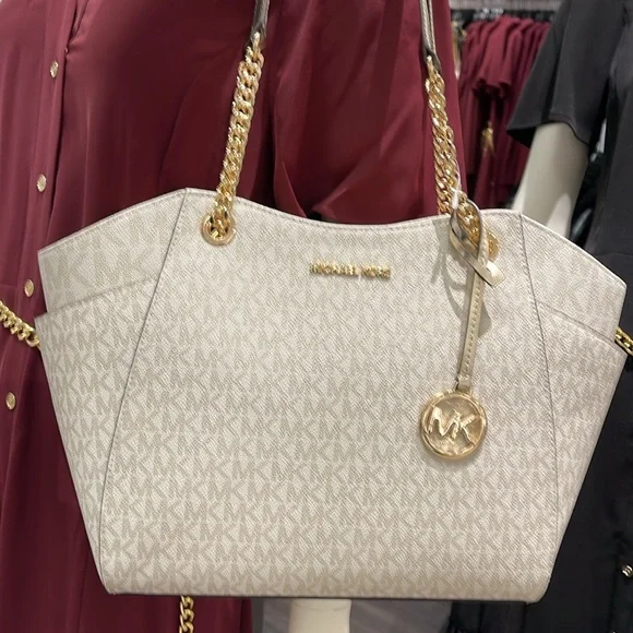 MICHAEL KORS 
Jet Set Travel Large Signature Chain Shoulder Tote Bag
Pale Gold - Picture 15 of 16